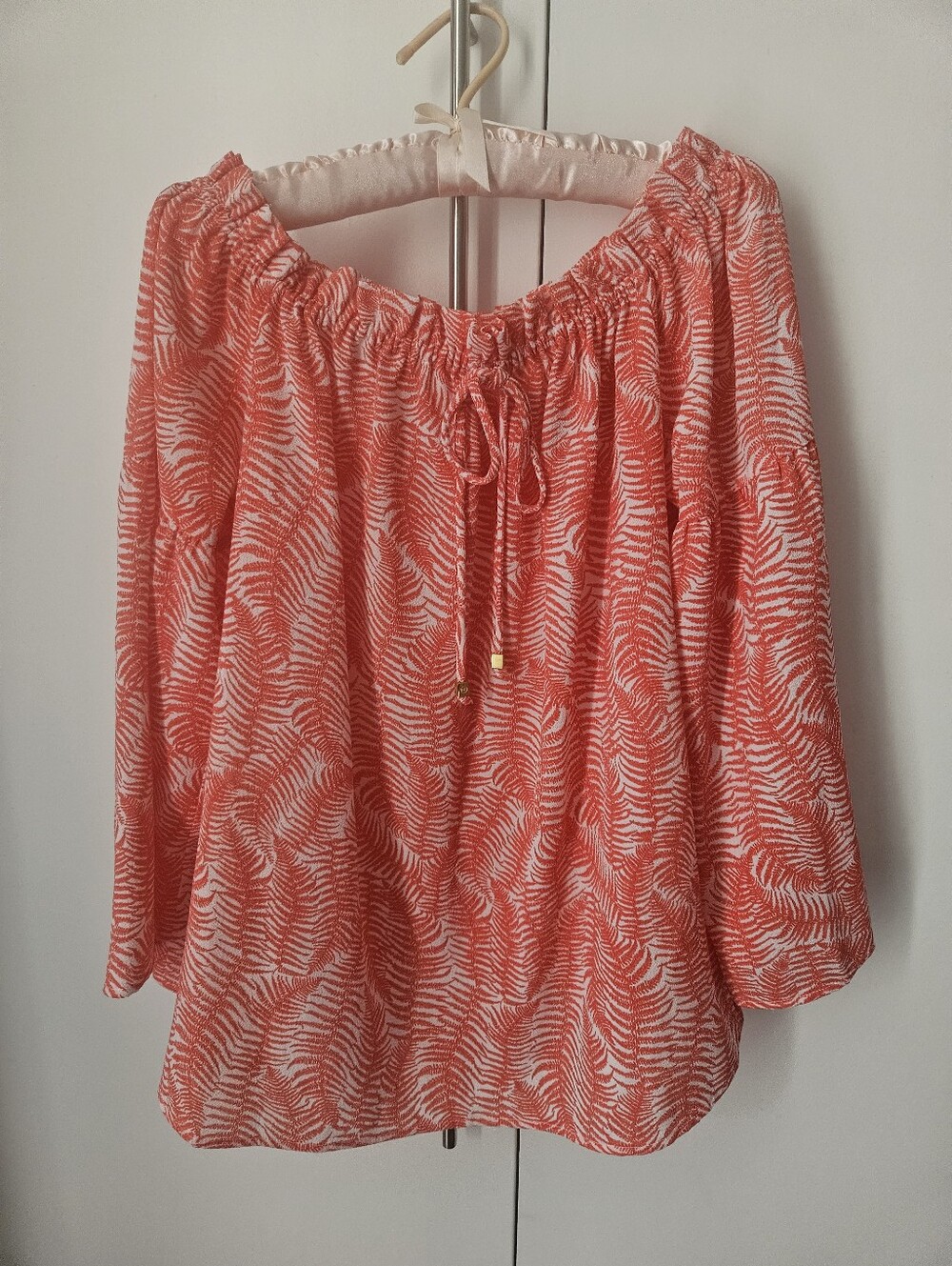 MICHAEL Michael Kors Coral and White Off-Shoulder Printed Tunic